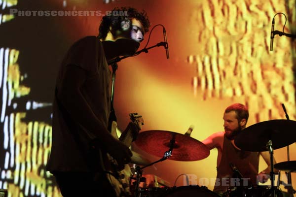 SUUNS - 2014-10-01 - PARIS - Gaite Lyrique - 